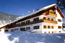 Hotel im Winter
